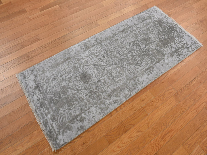 2'7" x 6'0" New Hand Knotted Grey Wool & Silk Runner Oriental Rug - MOA10278117