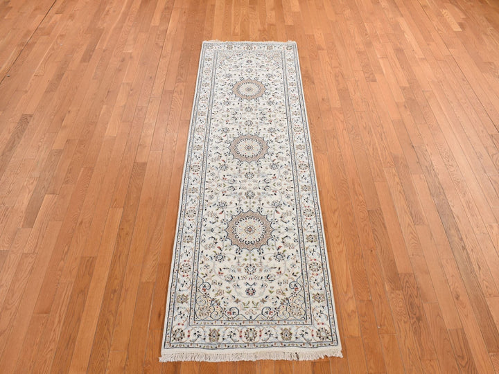 2'9" x 8'6" New Hand Knotted Ivory Wool Rectangle Oriental Rug - MOA10278223