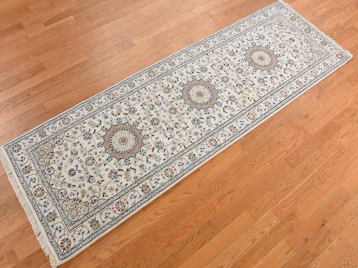 2'9" x 8'6" New Hand Knotted Ivory Wool Rectangle Oriental Rug - MOA10278223