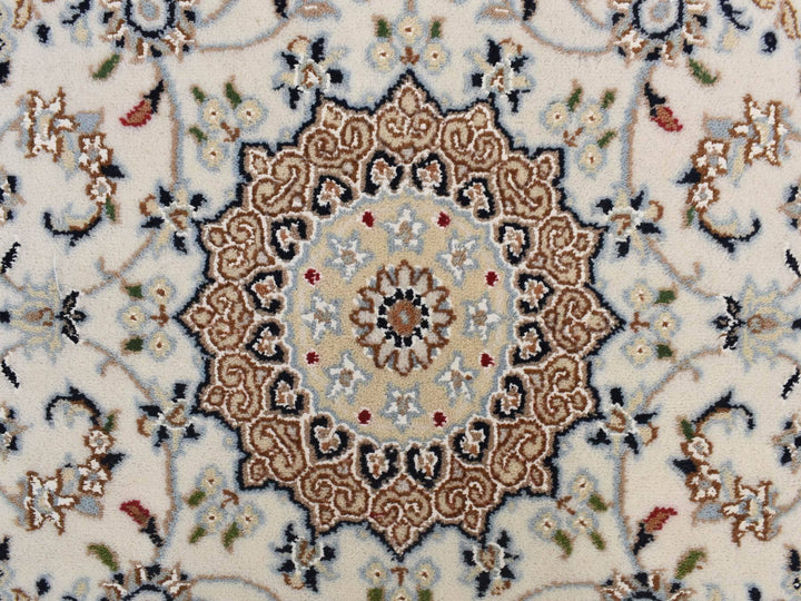2'9" x 8'6" New Hand Knotted Ivory Wool Rectangle Oriental Rug - MOA10278223