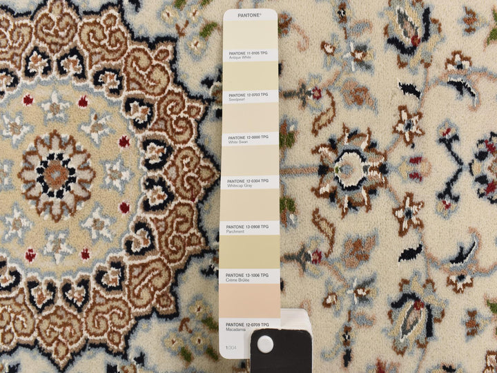 2'9" x 8'6" New Hand Knotted Ivory Wool Rectangle Oriental Rug - MOA10278223
