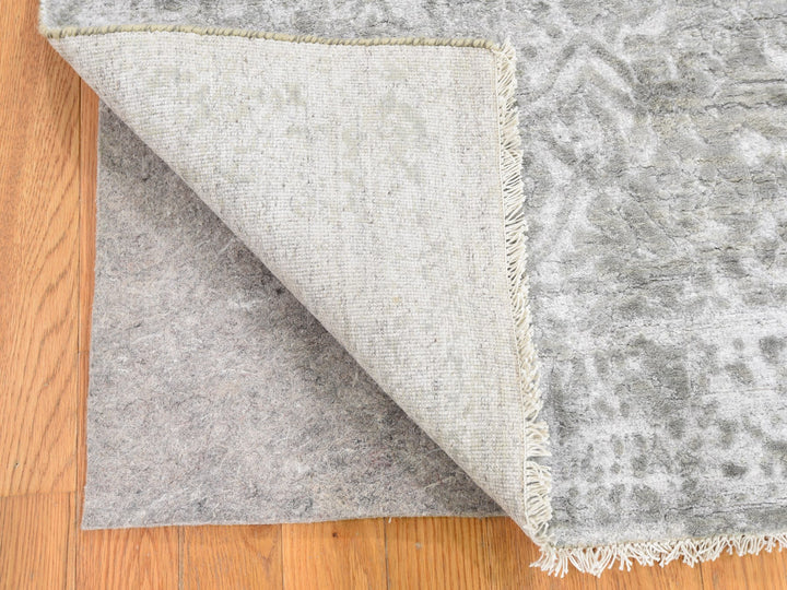 3'2" x 5'1" New Hand Knotted Grey Wool & Silk Rectangle Oriental Rug - MOA10278268
