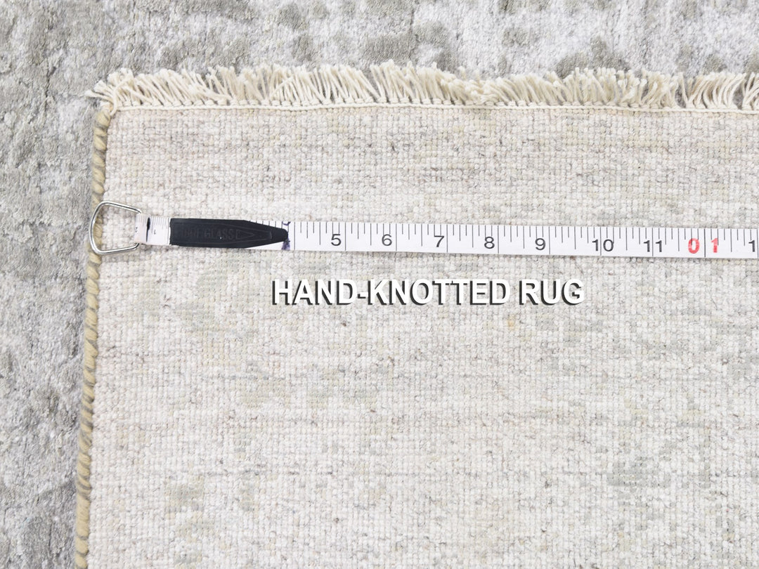 3'2" x 5'1" New Hand Knotted Grey Wool & Silk Rectangle Oriental Rug - MOA10278268