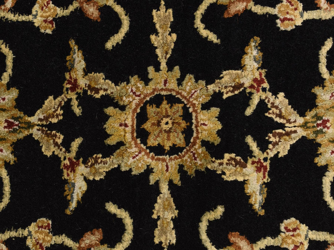 4'2" x 4'2" New Hand Knotted Black Wool & Silk Round Oriental Rug - MOA10278281