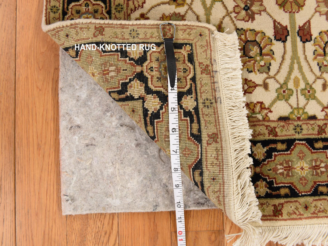 2'8" x 6'1" New Hand Knotted Ivory Wool Runner Oriental Rug - MOA10278363