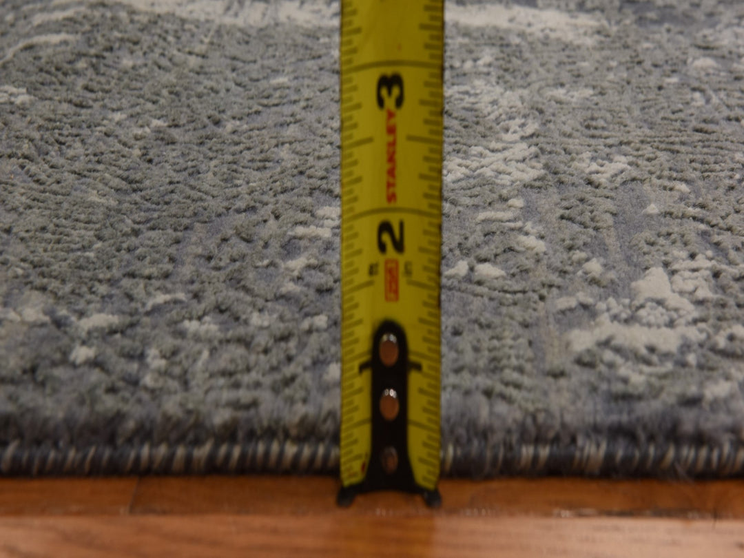 6'1" x 9'2" New Hand Knotted Grey Wool & Silk Rectangle Oriental Rug - MOA10278391