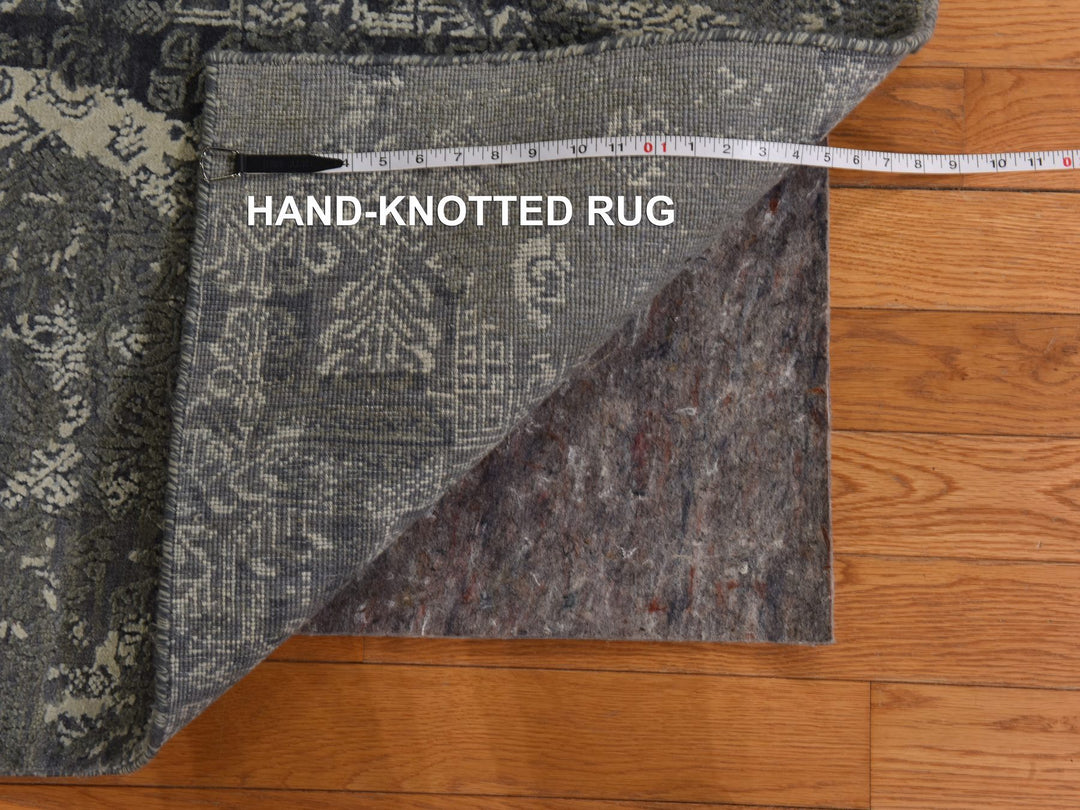 6'1" x 9'2" New Hand Knotted Grey Wool & Silk Rectangle Oriental Rug - MOA10278391