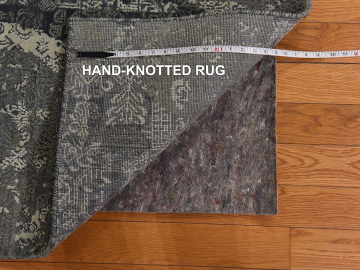 6'1" x 9'2" New Hand Knotted Grey Wool & Silk Rectangle Oriental Rug - MOA10278391