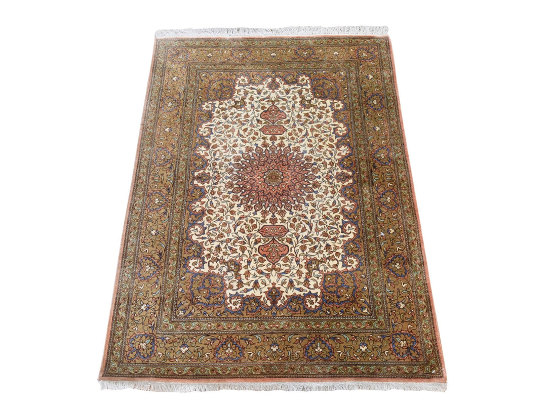 2'7" x 3'10" New Hand Knotted Ivory Silk Rectangle Oriental Rug - MOA10278469