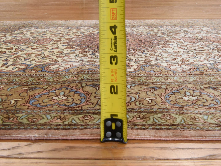 2'7" x 3'10" New Hand Knotted Ivory Silk Rectangle Oriental Rug - MOA10278469