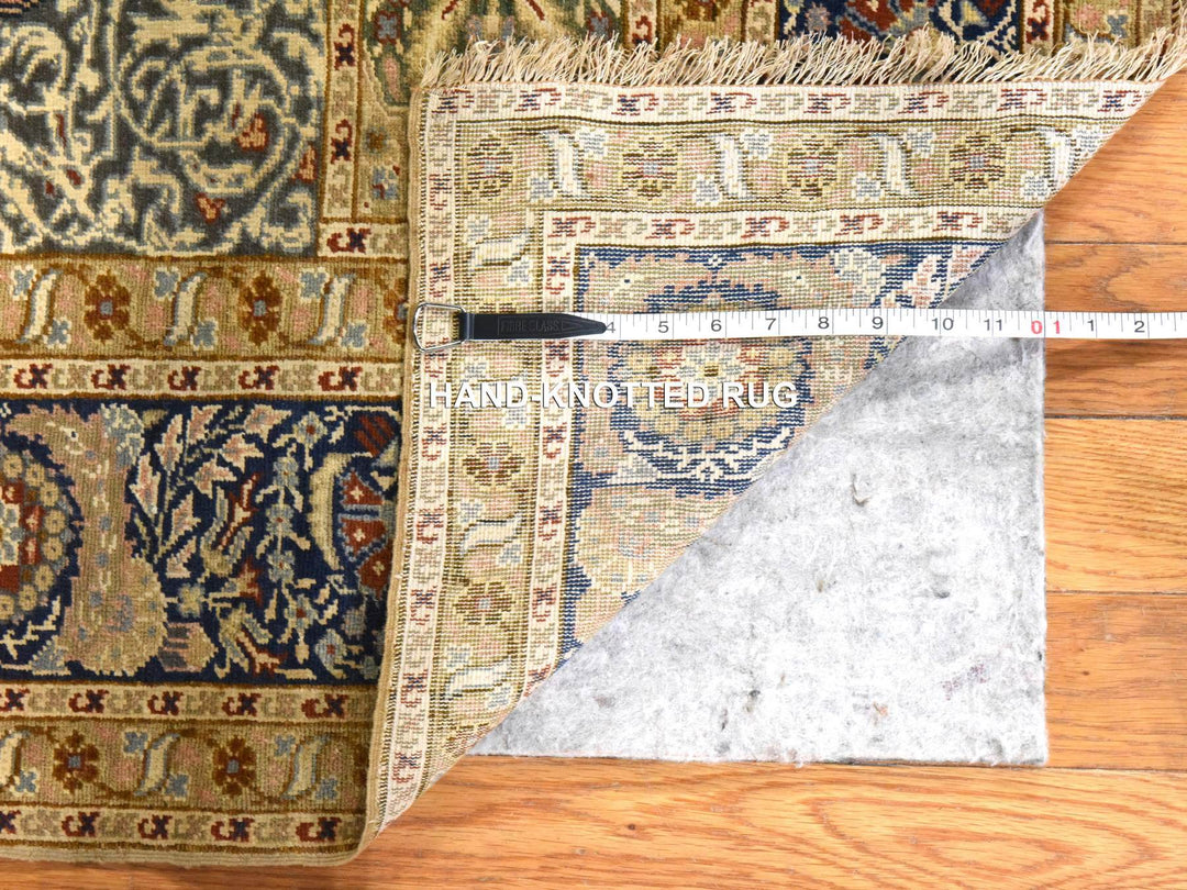 4'2" x 5'8" Vintage Hand Knotted Pink Wool Rectangle Oriental Rug - MOA10278510