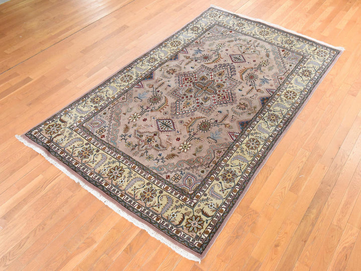 5'8" x 9'3" Vintage Hand Knotted Beige Wool Rectangle Oriental Rug - MOA10278516