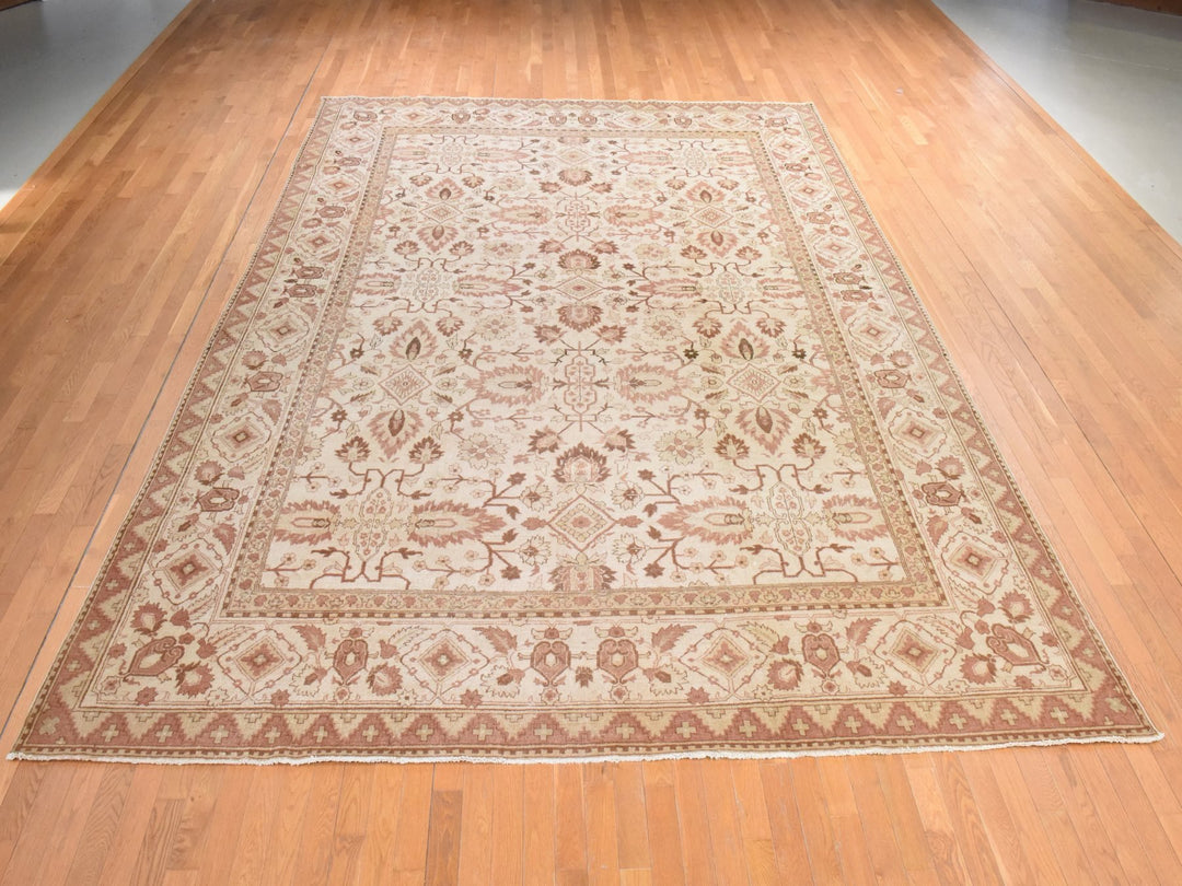 10'7" x 14'1" Vintage Hand Knotted Ivory Wool Rectangle Oriental Rug - MOA10278518