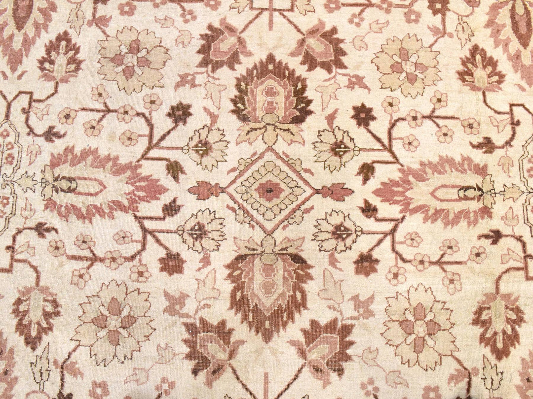 10'7" x 14'1" Vintage Hand Knotted Ivory Wool Rectangle Oriental Rug - MOA10278518