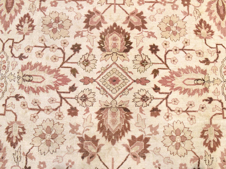 10'7" x 14'1" Vintage Hand Knotted Ivory Wool Rectangle Oriental Rug - MOA10278518
