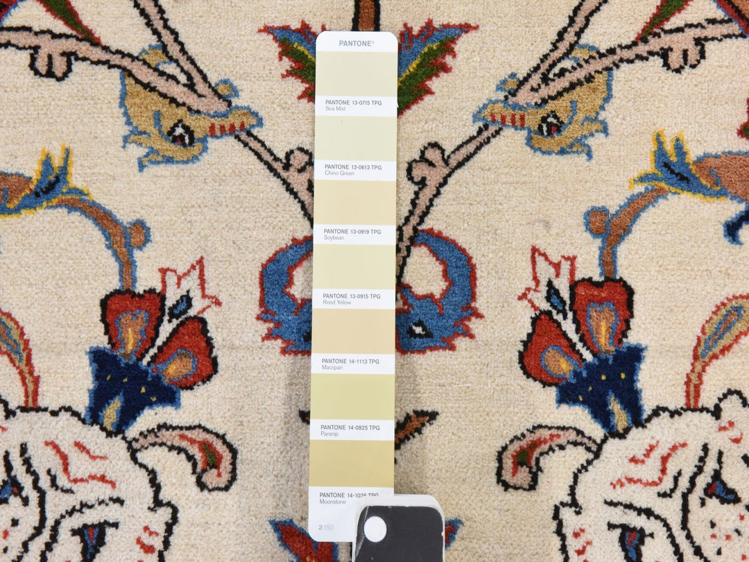 6'0" x 9'5" Vintage Hand Knotted Ivory Wool Rectangle Oriental Rug - MOA10278523