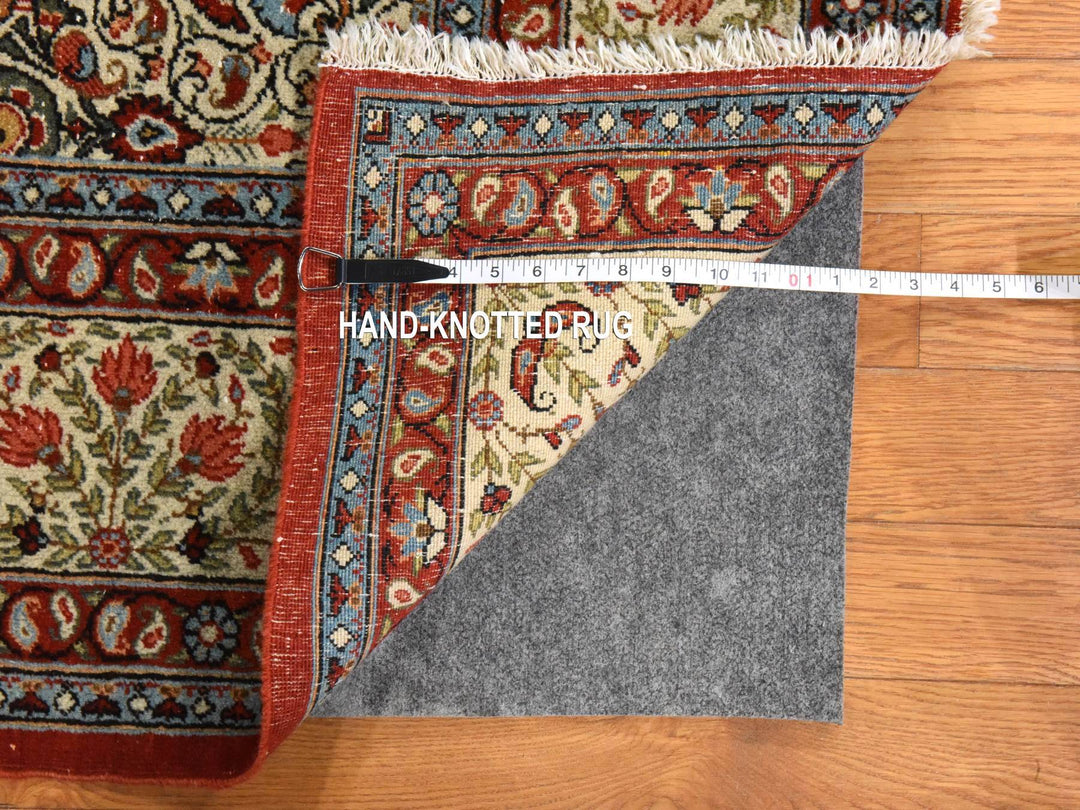 7'10" x 10'9" Vintage Hand Knotted Ivory Wool Rectangle Oriental Rug - MOA10278539