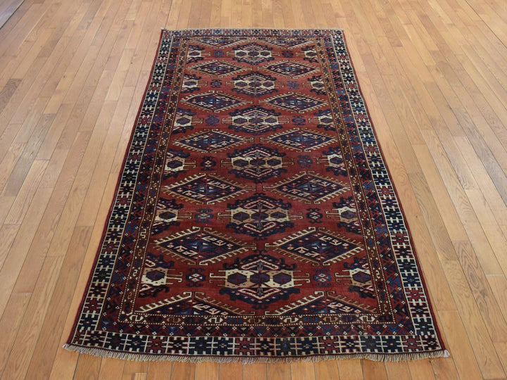 4'5" x 7'6" Vintage Hand Knotted Red Wool Rectangle Oriental Rug - MOA10278566