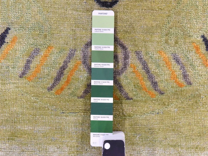 8'2" x 10'2" New Hand Knotted Green Silk Rectangle Oriental Rug - MOA10278578