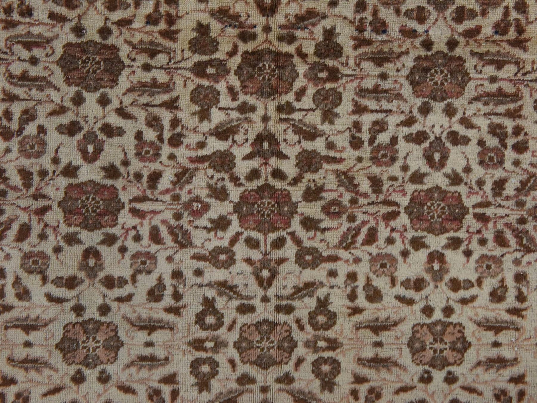 6'6" x 9'5" Vintage Hand Knotted Ivory Wool Rectangle Oriental Rug - MOA10278586