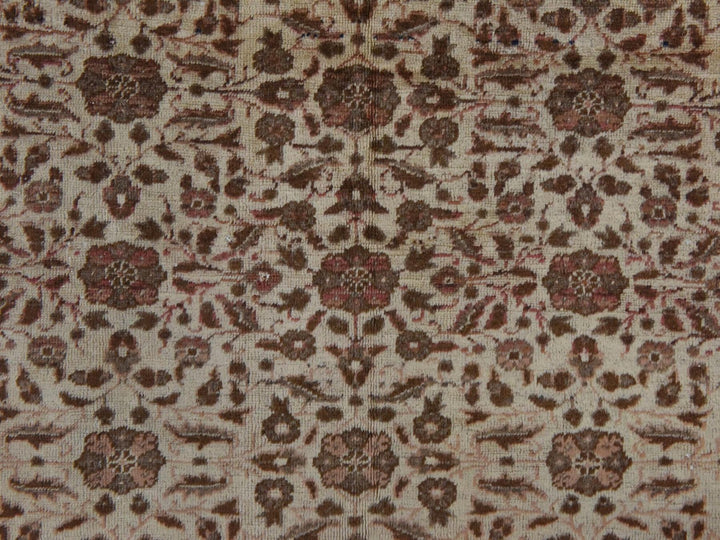6'6" x 9'5" Vintage Hand Knotted Ivory Wool Rectangle Oriental Rug - MOA10278586