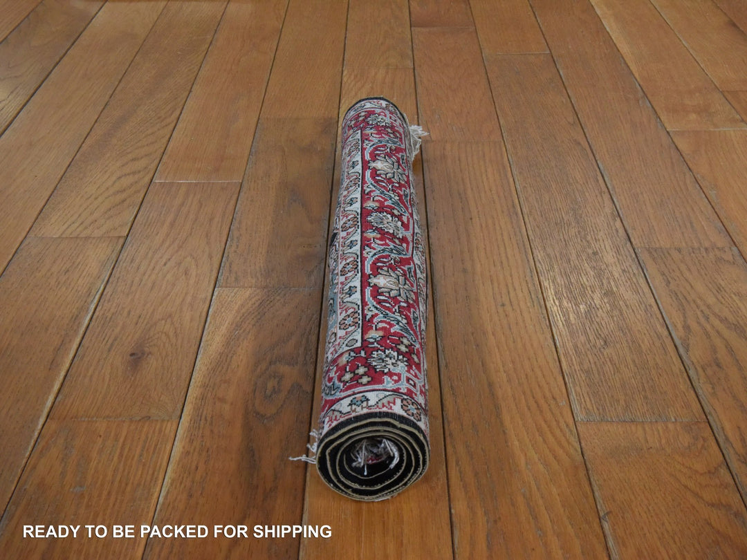 1'6" x 2'0" New Hand Knotted Brown Silk Rectangle Oriental Rug - MOA10278592