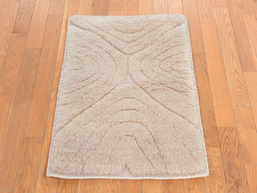 2'1" x 2'10" New Hand Knotted Beige Wool Rectangle Oriental Rug - MOA10278641