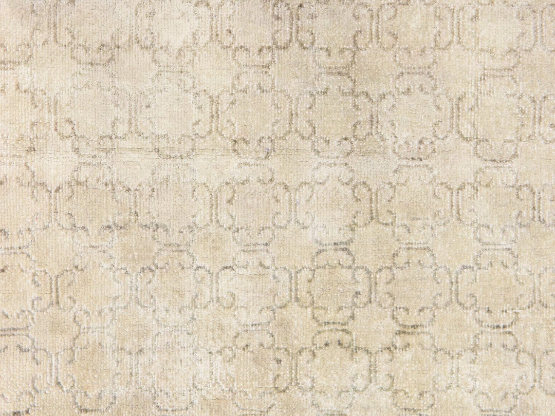 2'1" x 3'0" New Hand Knotted Ivory Silk Rectangle Oriental Rug - MOA10278647