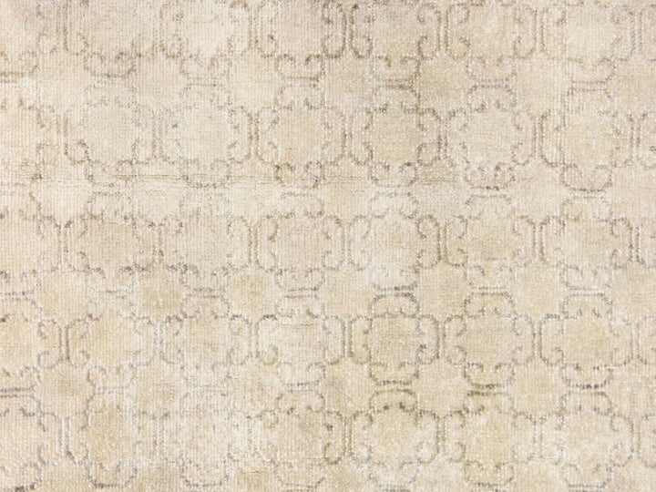 2'1" x 3'0" New Hand Knotted Ivory Silk Rectangle Oriental Rug - MOA10278647