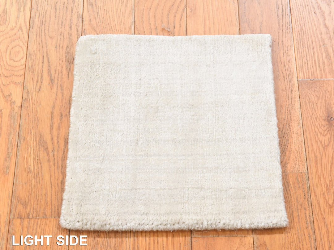 1'0" x 1'0" New Hand Loomed Ivory Wool & Silk Rectangle Oriental Rug - MOA10278662