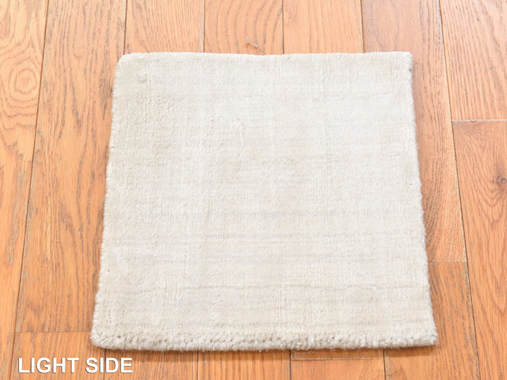 1'0" x 1'0" New Hand Loomed Ivory Wool & Silk Rectangle Oriental Rug - MOA10278662