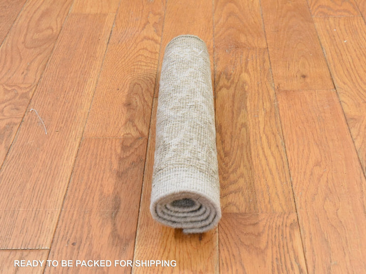 1'3" x 2'0" New Hand Knotted Brown Wool & Silk Rectangle Oriental Rug - MOA10278663