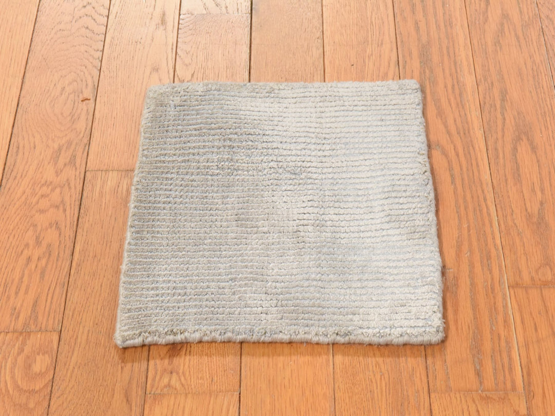 1'0" x 1'0" New Hand Loomed Ivory Wool & Silk Rectangle Oriental Rug - MOA10278664