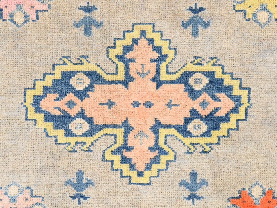 3'10" x 5'5" New Hand Knotted Beige Wool Rectangle Oriental Rug - MOA10278678