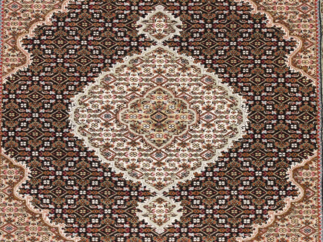 4'0" x 6'0" New Hand Knotted Black Wool Rectangle Oriental Rug - MOA10278681