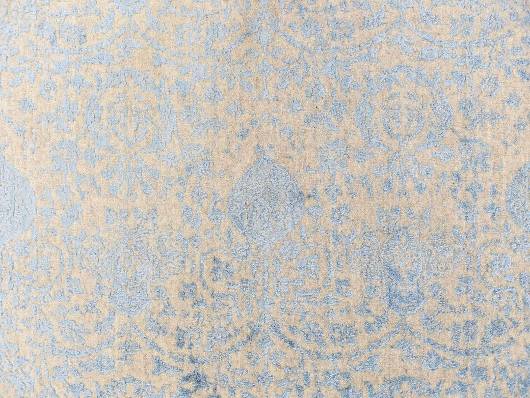 5'9" x 5'9" New Hand Loomed Beige Wool & Silk Round Oriental Rug - MOA10278692