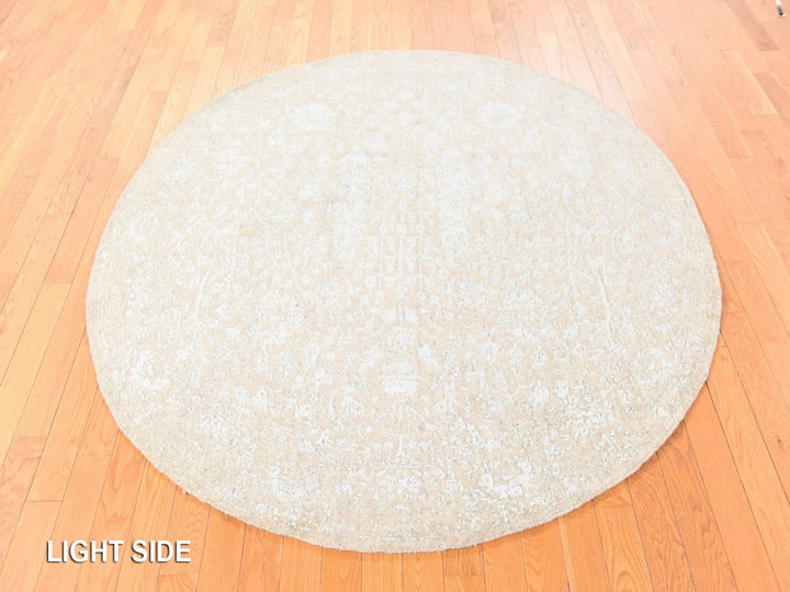 5'10" x 5'10" New Hand Loomed Beige Wool & Silk Round Oriental Rug - MOA10278693