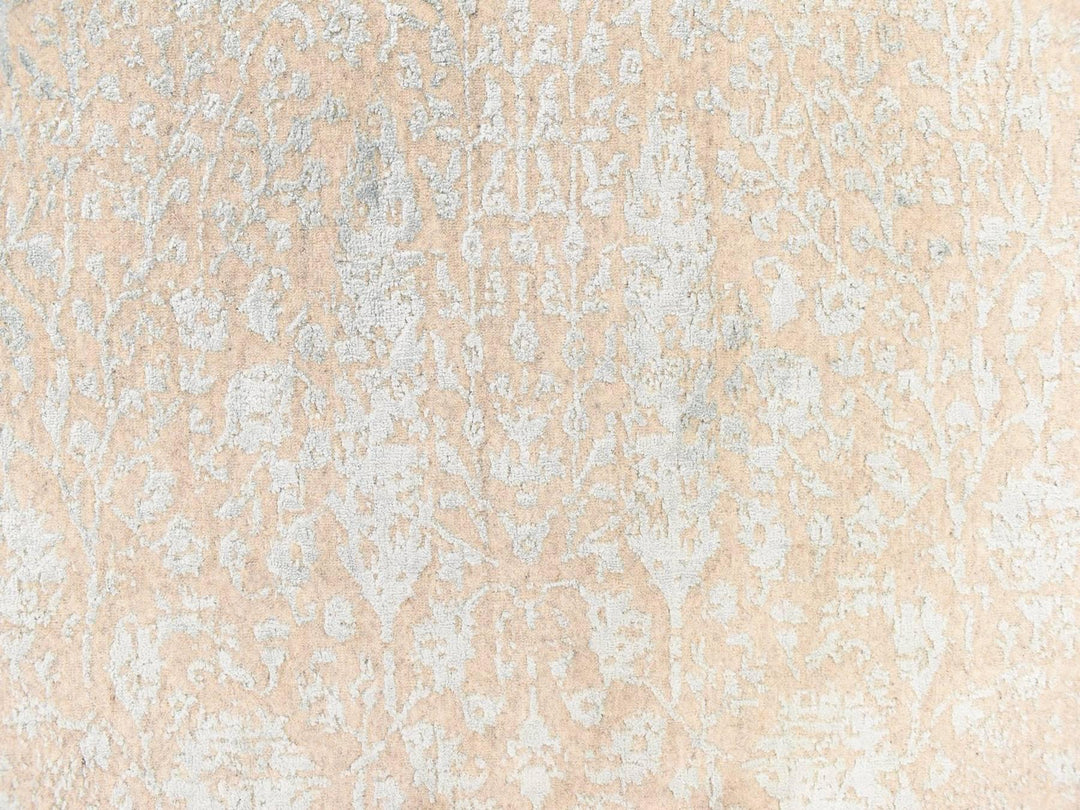 5'10" x 5'10" New Hand Loomed Beige Wool & Silk Round Oriental Rug - MOA10278693
