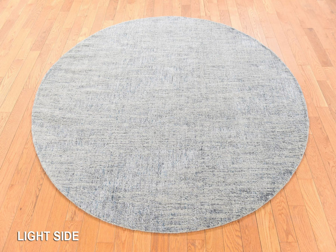 5'9" x 5'9" New Hand Loomed Grey Wool & Art Silk Round Oriental Rug - MOA10278701