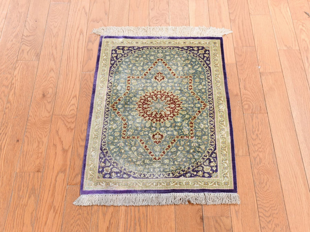 1'7" x 2'4" Vintage Hand Knotted Green Silk Rectangle Oriental Rug - MOA10278715