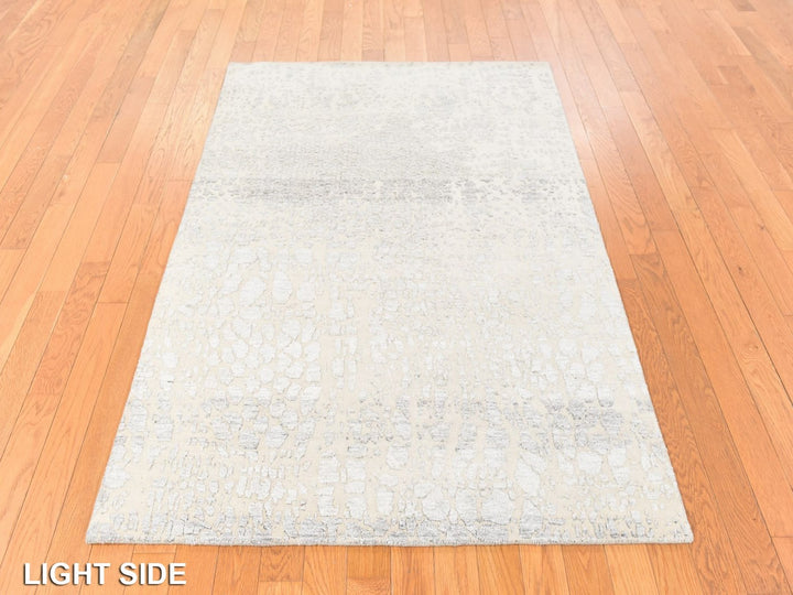 4'0" x 6'0" New Hand Knotted Grey Wool & Silk Rectangle Oriental Rug - MOA10278718