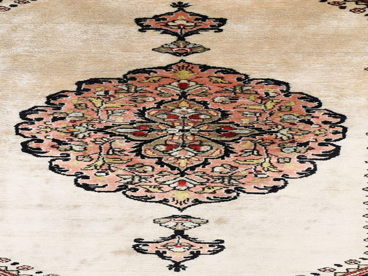3'3" x 5'0" Vintage Hand Knotted Ivory Silk Rectangle Oriental Rug - MOA10278719