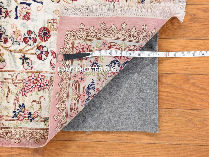 3'3" x 4'10" New Hand Knotted Ivory Silk Rectangle Oriental Rug - MOA10278720