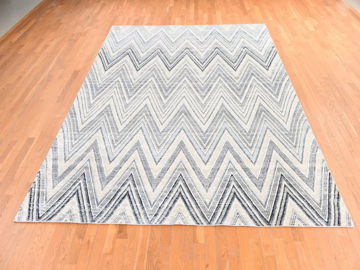 8'9" x 12'2" New Hand Knotted Grey Wool & Silk Rectangle Oriental Rug - MOA10278736