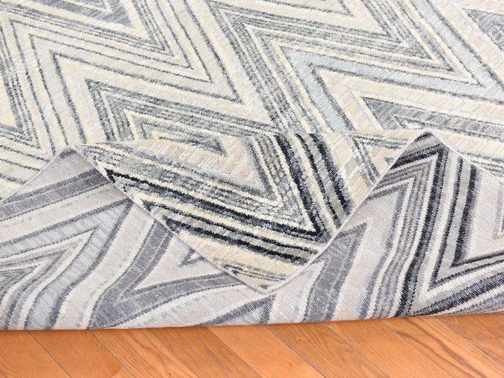 8'9" x 12'2" New Hand Knotted Grey Wool & Silk Rectangle Oriental Rug - MOA10278736