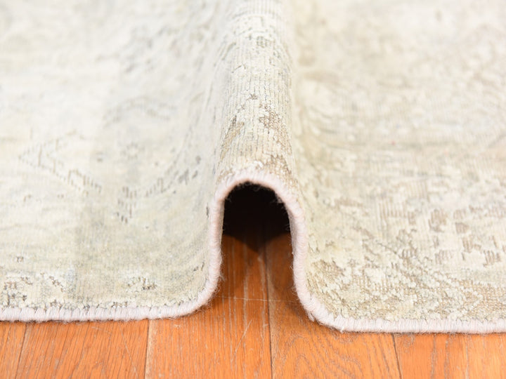 8'10" x 12'0" New Hand Knotted Ivory Wool & Silk Rectangle Oriental Rug - MOA10278737