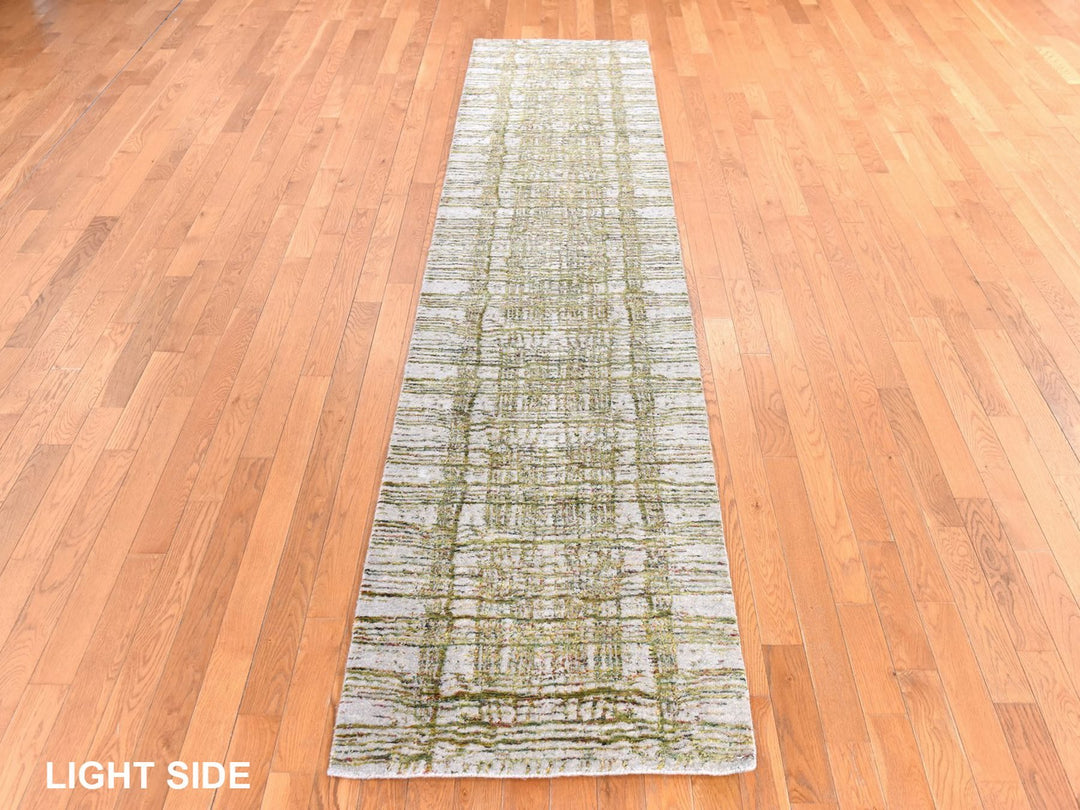 2'6" x 11'9" New Hand Loomed Beige Wool & Silk Runner Oriental Rug - MOA10278752