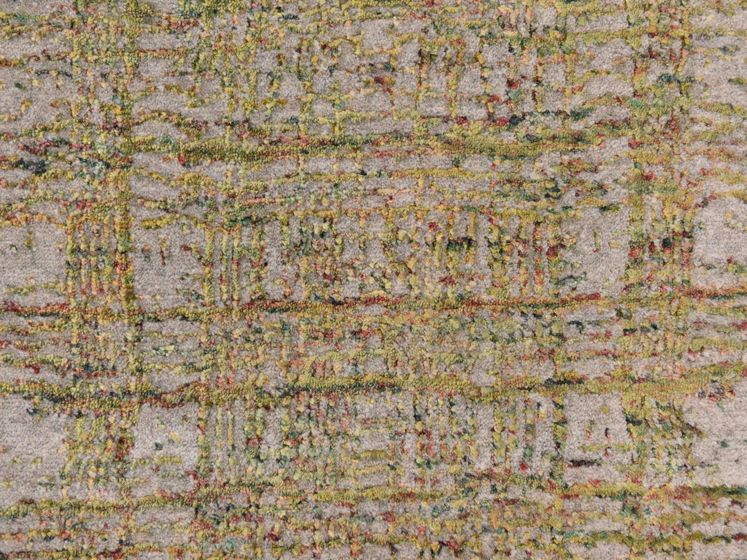2'6" x 11'9" New Hand Loomed Beige Wool & Silk Runner Oriental Rug - MOA10278752