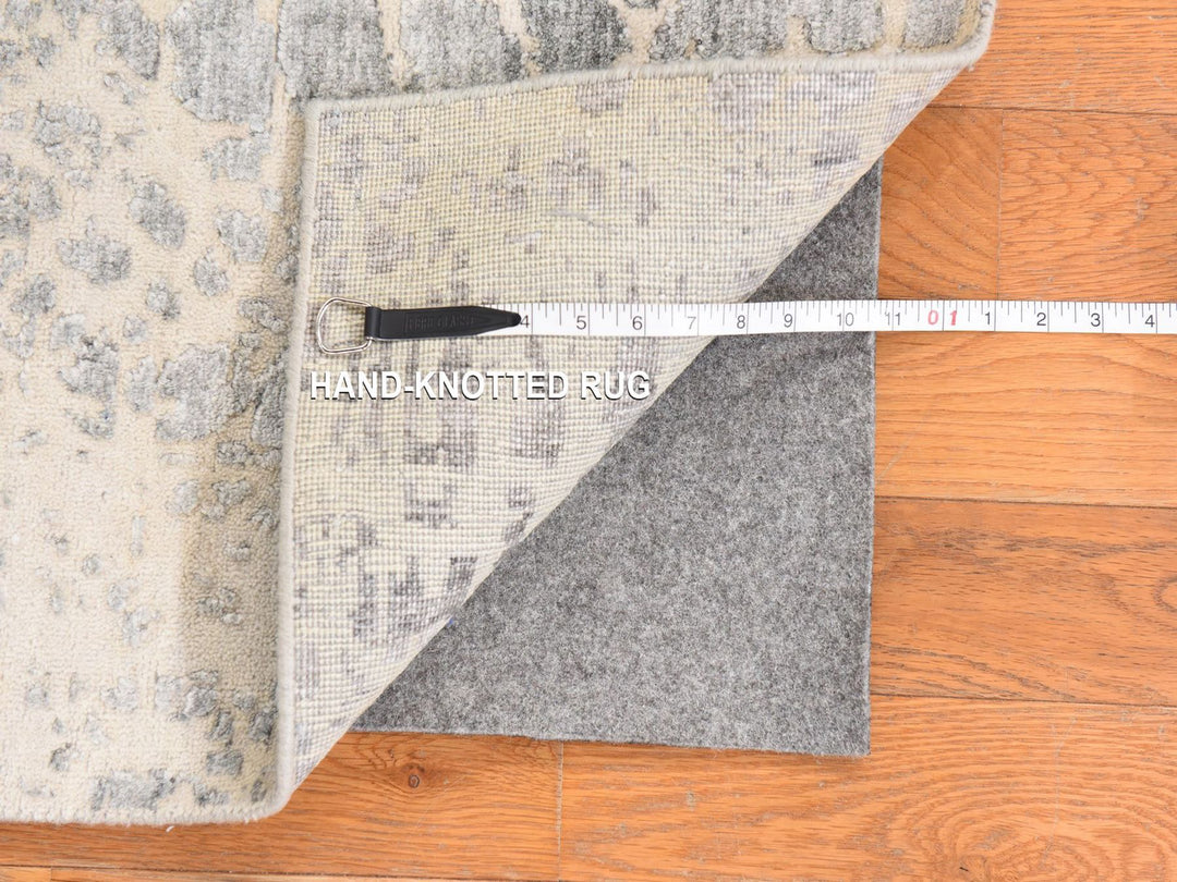 2'5" x 10'1" New Hand Knotted Grey Wool & Silk Runner Oriental Rug - MOA10278755
