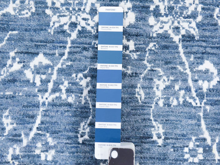 2'6" x 10'2" New Hand Knotted Blue Wool & Silk Runner Oriental Rug - MOA10278756